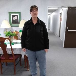 Meet your Posher, Elaine